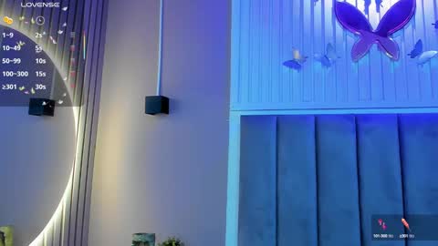 Cristal  online show from 09.24.25