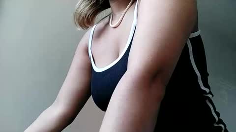 diosadeluniverso_ online show from 09.23.25