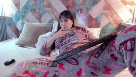 diosaelchat online show from 11.15.25