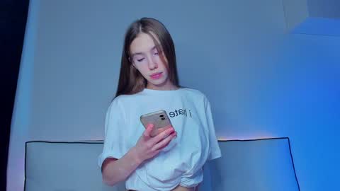 Hailey online show from 01.23.25