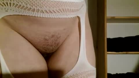 Shelly online show from 10.29.25