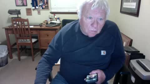 Snapshot of dirtrider195080438 chatting on 06.14.26 dirtrider195080438 online show from 06.14.26