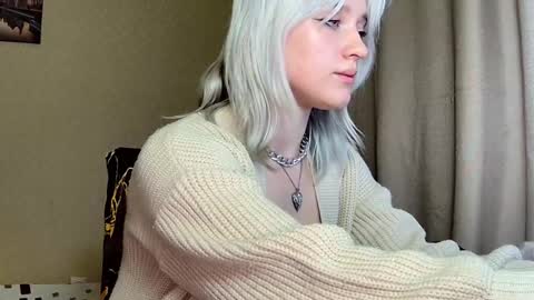 Dirty Kiss69 online show from 10.12.25