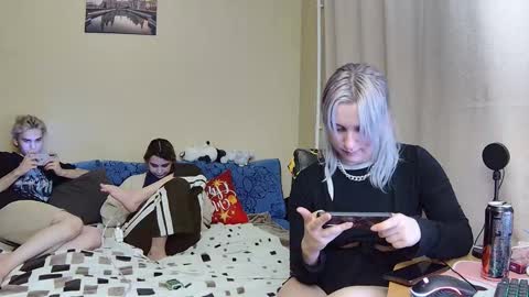 Dirty Kiss69 online show from 12.15.25