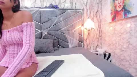 Snapshot of dirty_miia chatting on 10.24.25 MIA  online show from 10.24.25