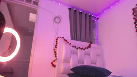 Snapshot of dirty_sex__ chatting on 02.14.26 Samantha online show from 02.14.26