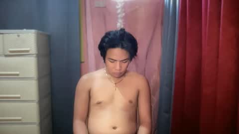 Snapshot of dirty_thoughts_ace chatting on 12.16.25 dirty_thoughts_ace online show from 12.16.25