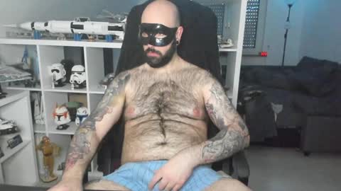 Snapshot of dirtybalws chatting on 01.24.25 Robert online show from 01.24.25