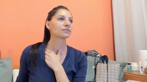 Snapshot of dirtybeya chatting on 11.27.25 Dirtybeya online show from 11.27.25