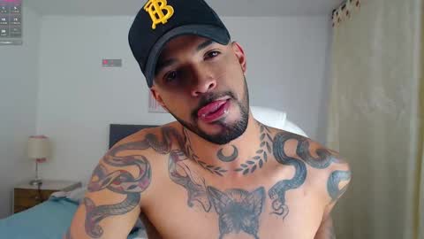 Snapshot of dirtybhot chatting on 12.10.24 I just want to be happy online show from 12.10.24