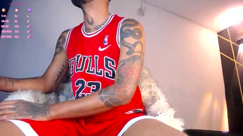 Snapshot of dirtybhot chatting on 10.05.25 I just want to be happy online show from 10.05.25