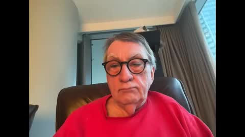 Snapshot of dirtydad149 chatting on 04.04.26 Love horny boy bums online show from 04.04.26