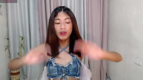Ivana  Yanna and Elisha online show from 04.19.26