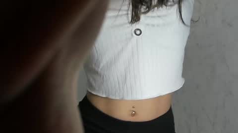 Gyna    Josie    online show from 02.05.25