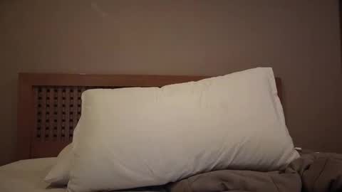 buy tokens with link  online show from 01.22.25