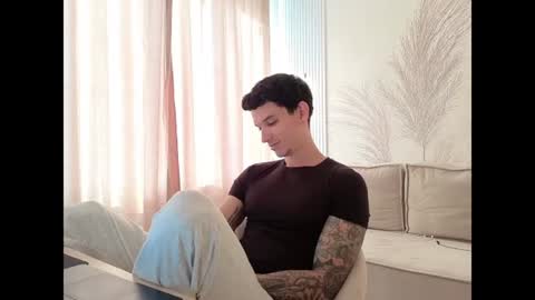 Snapshot of dirtyprettyboi chatting on 06.10.26 buy tokens with link online show from 06.10.26