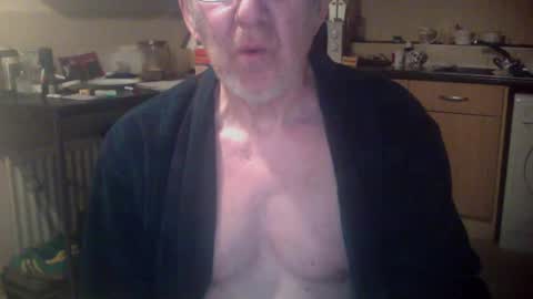 Snapshot of discovery63 chatting on 01.10.25 discovery63 online show from 01.10.25