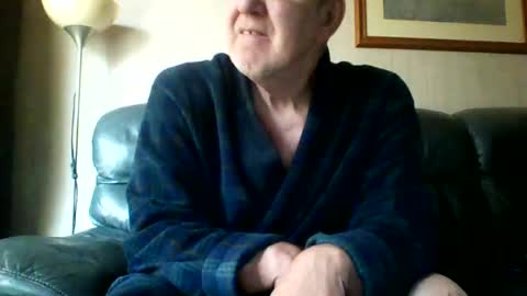 Snapshot of discovery63 chatting on 02.23.25 discovery63 online show from 02.23.25