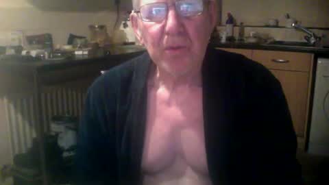 Snapshot of discovery63 chatting on 03.02.25 discovery63 online show from 03.02.25