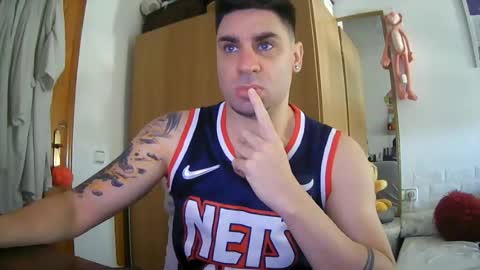 Snapshot of diselobienclaro chatting on 06.12.26 diselobienclaro online show from 06.12.26
