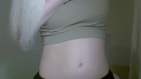 DitaMilton online show from 10.09.25