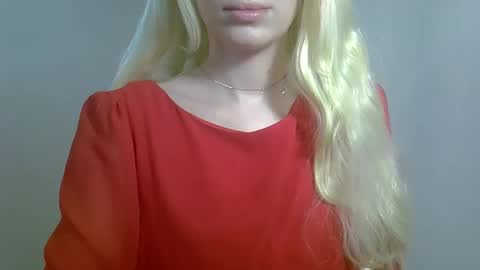 DitaMilton online show from 11.22.25