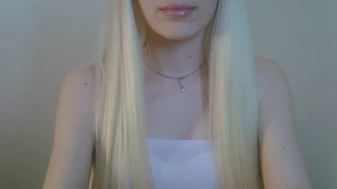 DitaMilton online show from 06.25.26