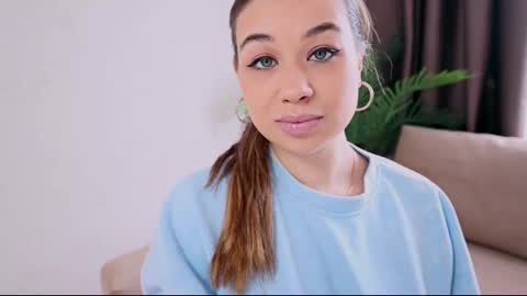 Tia online show from 02.22.25