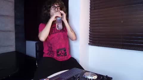 DIVINE online show from 07.25.26
