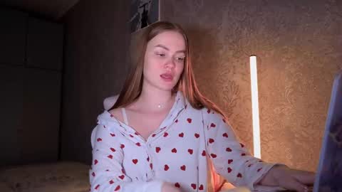 Snapshot of divine_hannah chatting on 02.22.25 Hannah online show from 02.22.25