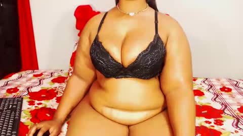 divinebooty93 online show from 10.12.25