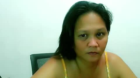 Snapshot of divinegrace10 chatting on 12.29.24     Divine Grace Close To Your Hear online show from 12.29.24