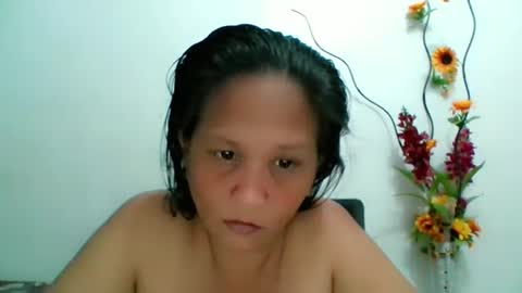 Snapshot of divinegrace10 chatting on 01.17.25     Divine Grace Close To Your Hear online show from 01.17.25