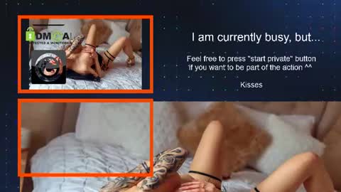 Snapshot of divineluxe chatting on 07.18.26 Ivory Blue. online show from 07.18.26