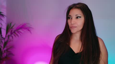 Snapshot of divinelynn chatting on 07.26.26 DivineLynn online show from 07.26.26