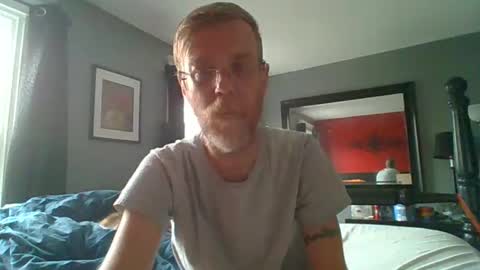 Snapshot of dixhexus chatting on 12.02.24 Chris Williams online show from 12.02.24