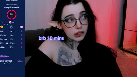 dixipixi_ online show from 03.06.25