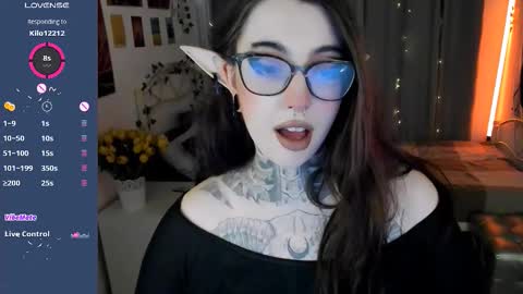 dixipixi_ online show from 09.28.25