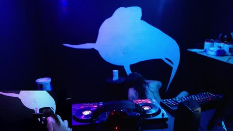 Adrian Arturo online show from 02.03.25