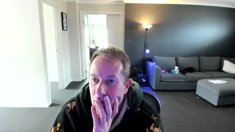 Snapshot of djallnightlong chatting on 05.25.26 djallnightlong online show from 05.25.26