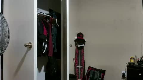 Snapshot of djforeskin chatting on 09.23.25 DJ online show from 09.23.25