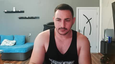 STR8 BOYv online show from 01.10.25