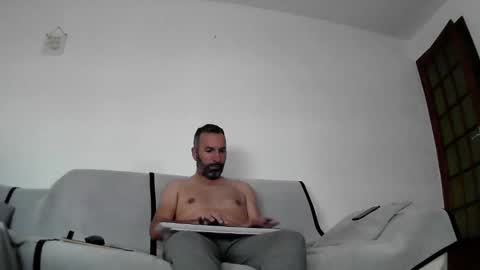 Snapshot of djo3322 chatting on 12.10.24 Djo online show from 12.10.24