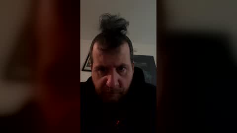 Snapshot of dlew505 chatting on 02.01.26 come say hey lets chat online show from 02.01.26