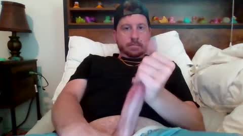 Snapshot of dlew505 chatting on 05.12.26 come say hey lets chat online show from 05.12.26