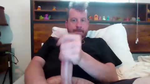 Snapshot of dlew505 chatting on 06.02.26 come say hey lets chat online show from 06.02.26