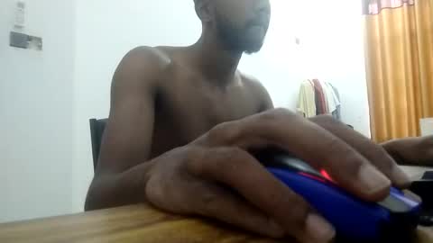 Snapshot of dluvis chatting on 11.03.25 dluvis online show from 11.03.25