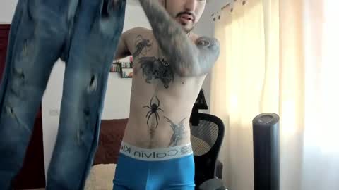 Snapshot of dmitrisanders1 chatting on 05.17.26 Maybe in pvt online show from 05.17.26
