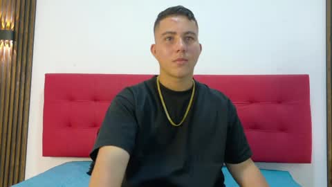  01 online show from 05.15.26