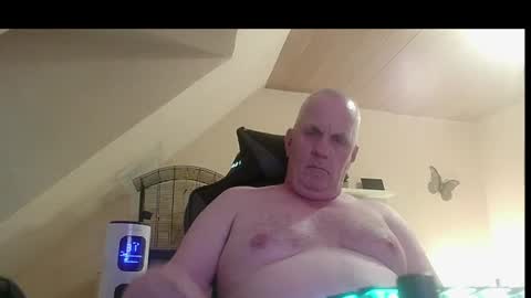 Snapshot of doggy2629 chatting on 07.01.26 doggy2629 online show from 07.01.26